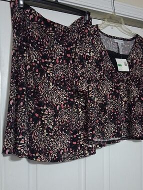 2pc Set Sag Harbor Black A-Line Tiered Skirt & Top w/ Pink & Cream PrintSz L $30